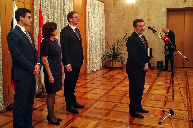 Predsednik Srbije Aleksandar Vucic posthumno je odlikovao Vitalija Curkina