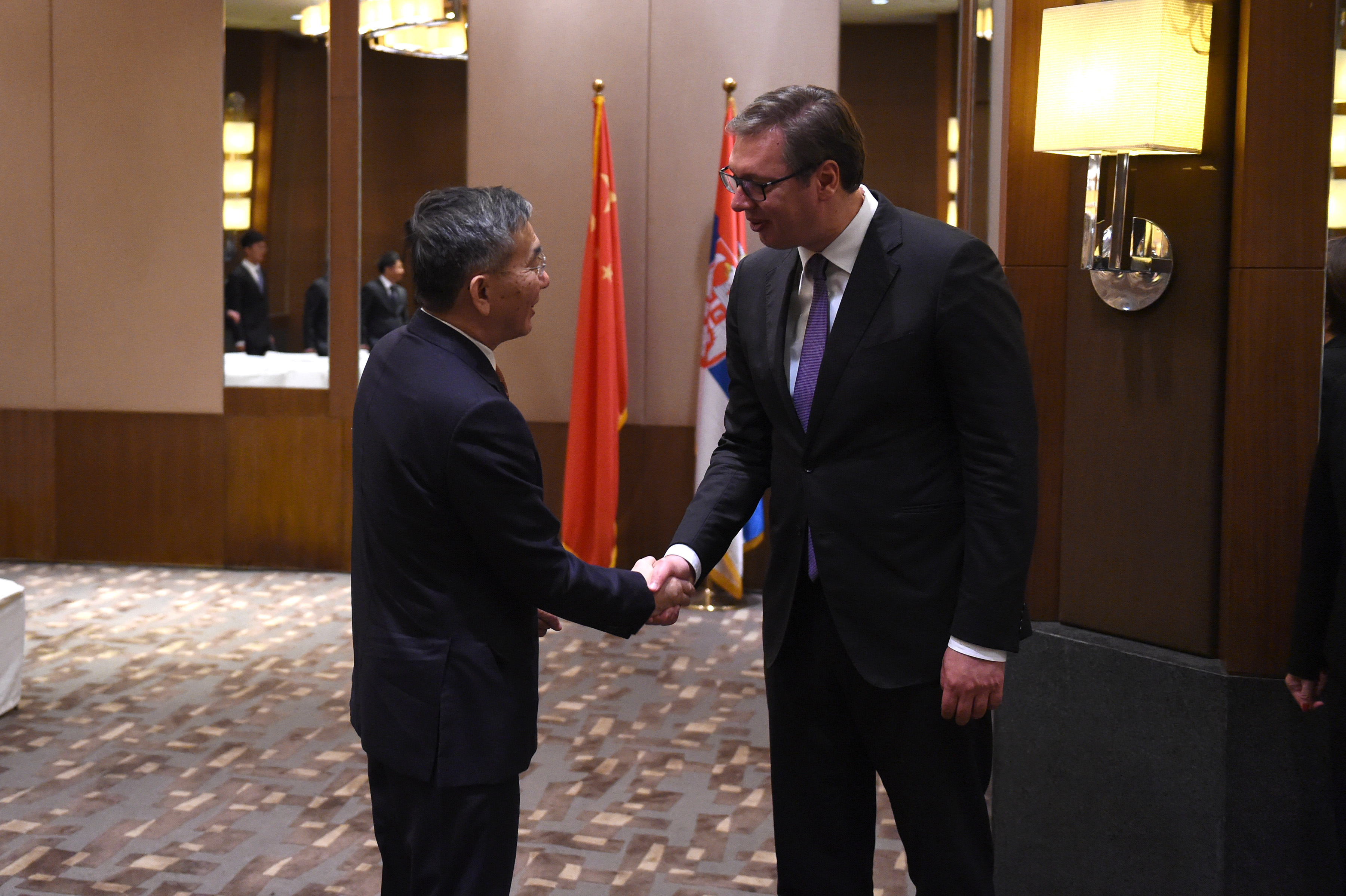 Председник Србије Александар Вучић оценио је данас, да се Србији отвара прилика, уз кинеска улагања, да за две до три године постане земља са највишим привредним растом у Европи.
