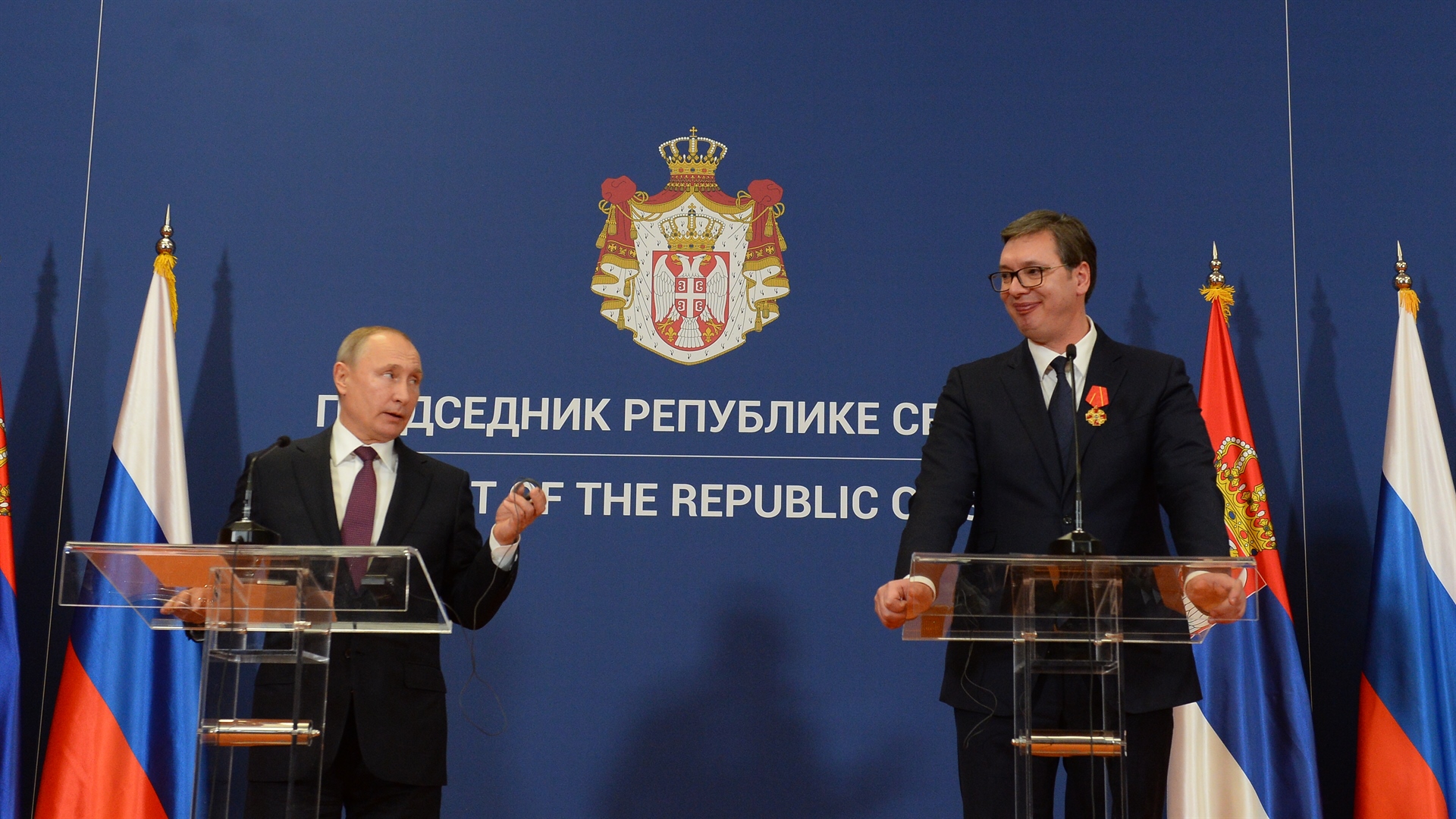 Predsednik Ruske Federacije Vladimir Putin na zajednickoj konferenciji za medije sa predsednikom Srbije Aleksandrom Vucicem