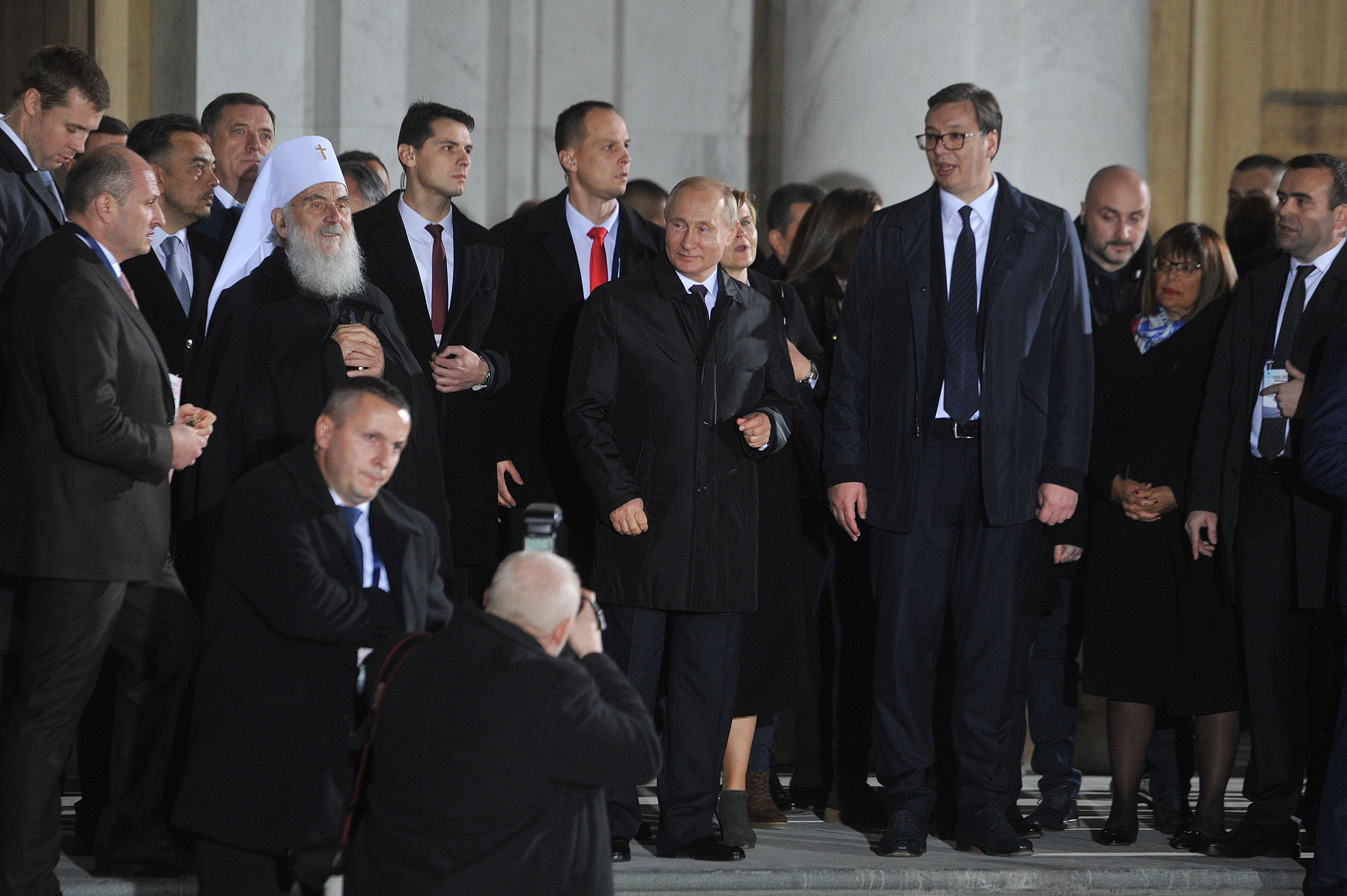 Predsednik Ruske Federacije Vladimir Putin i predsednik Srbije Aleksandar Vucic ispred Hrama Svetog Save