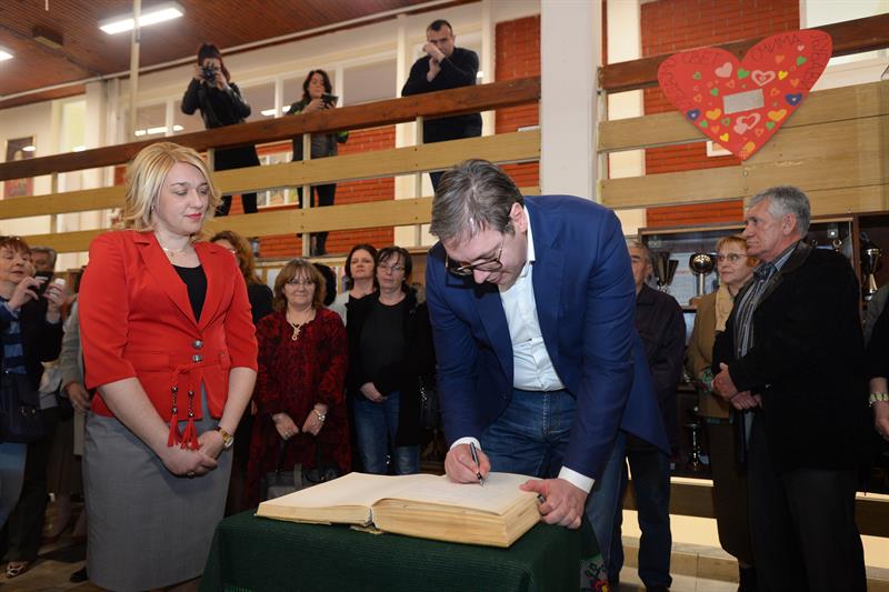 Председник Србије Александар Вучић у Шиду.