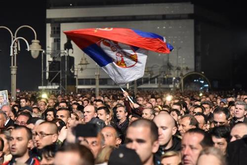 Грађани Ниша поводом Дана сећања на НАТО бомбардовање