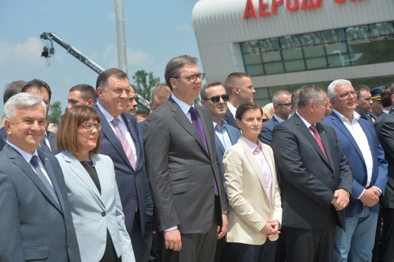 Председник Србије Александар Вучић на отварању аеродрома Морава.