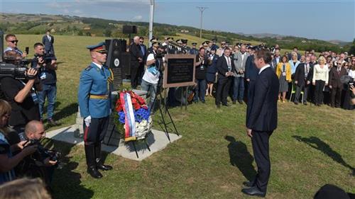 Председник Србије Александар Вучић на обележавању 75. годишњице операције спасавања 500 савезничких пилота.