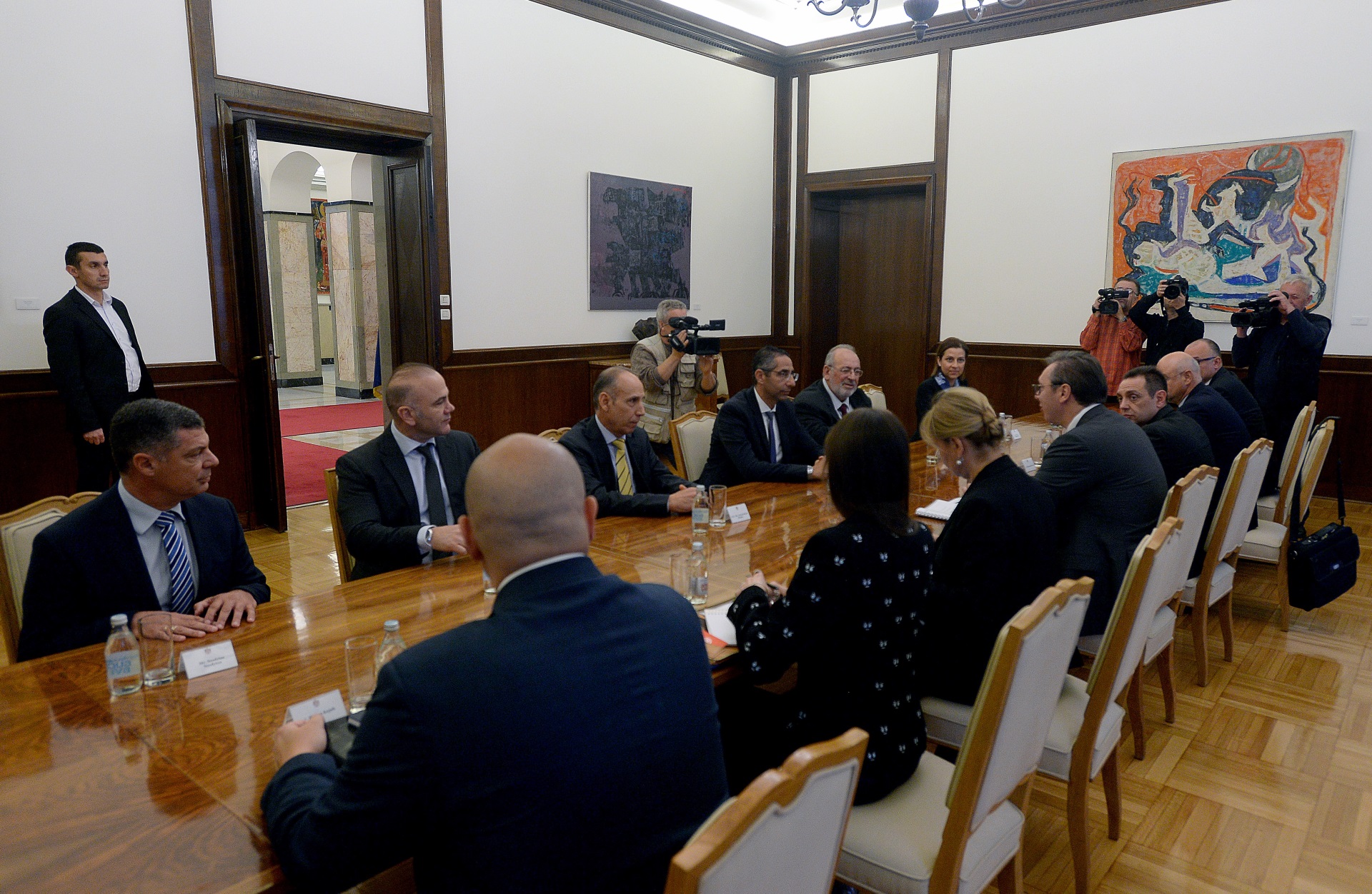 Vucic sa ministrom odbrane republike Kipar