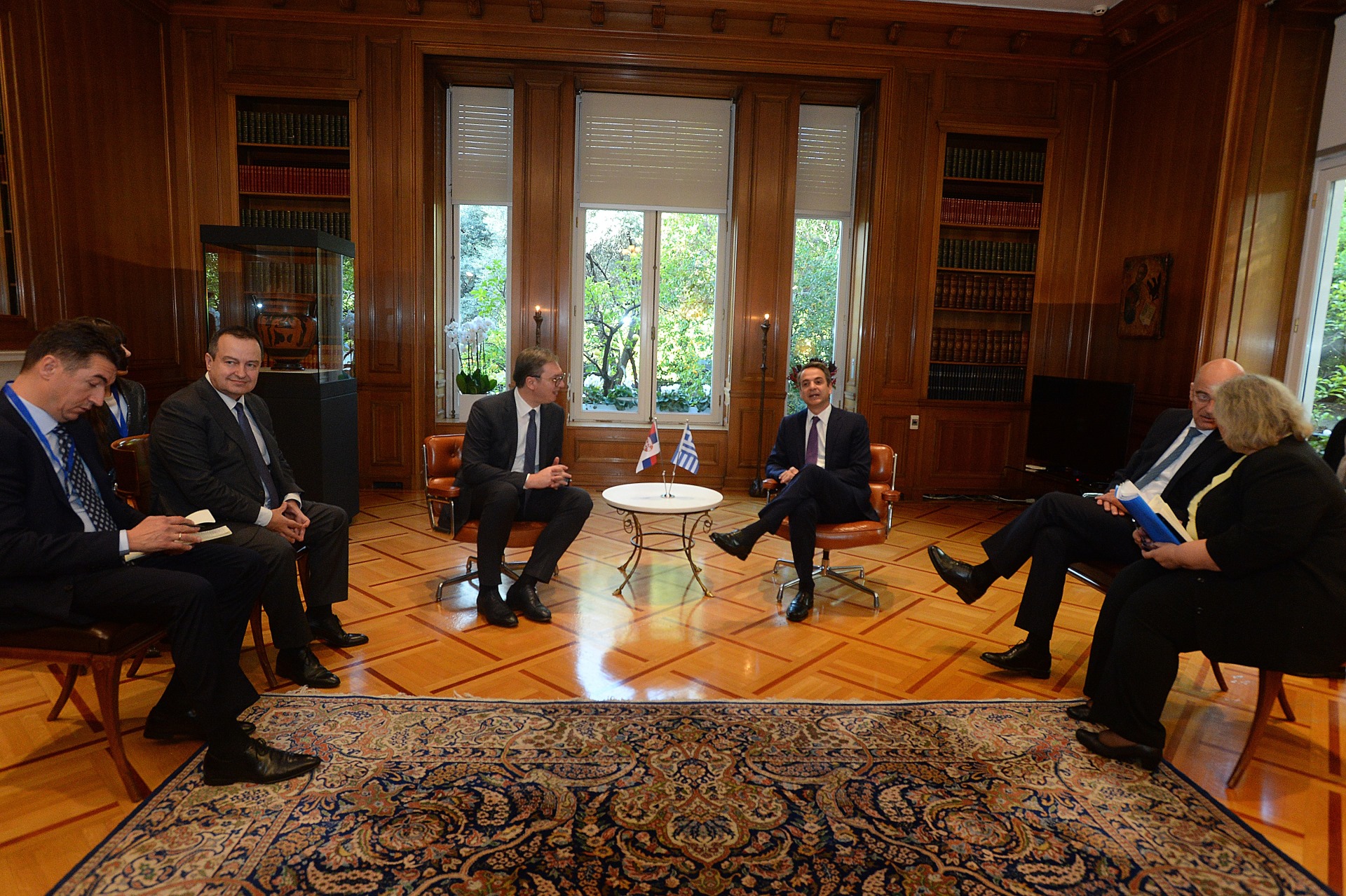 Predsednik Srbije Aleksandar Vucic sa grčkim premijerom Kirijakosom Micotakisom 1