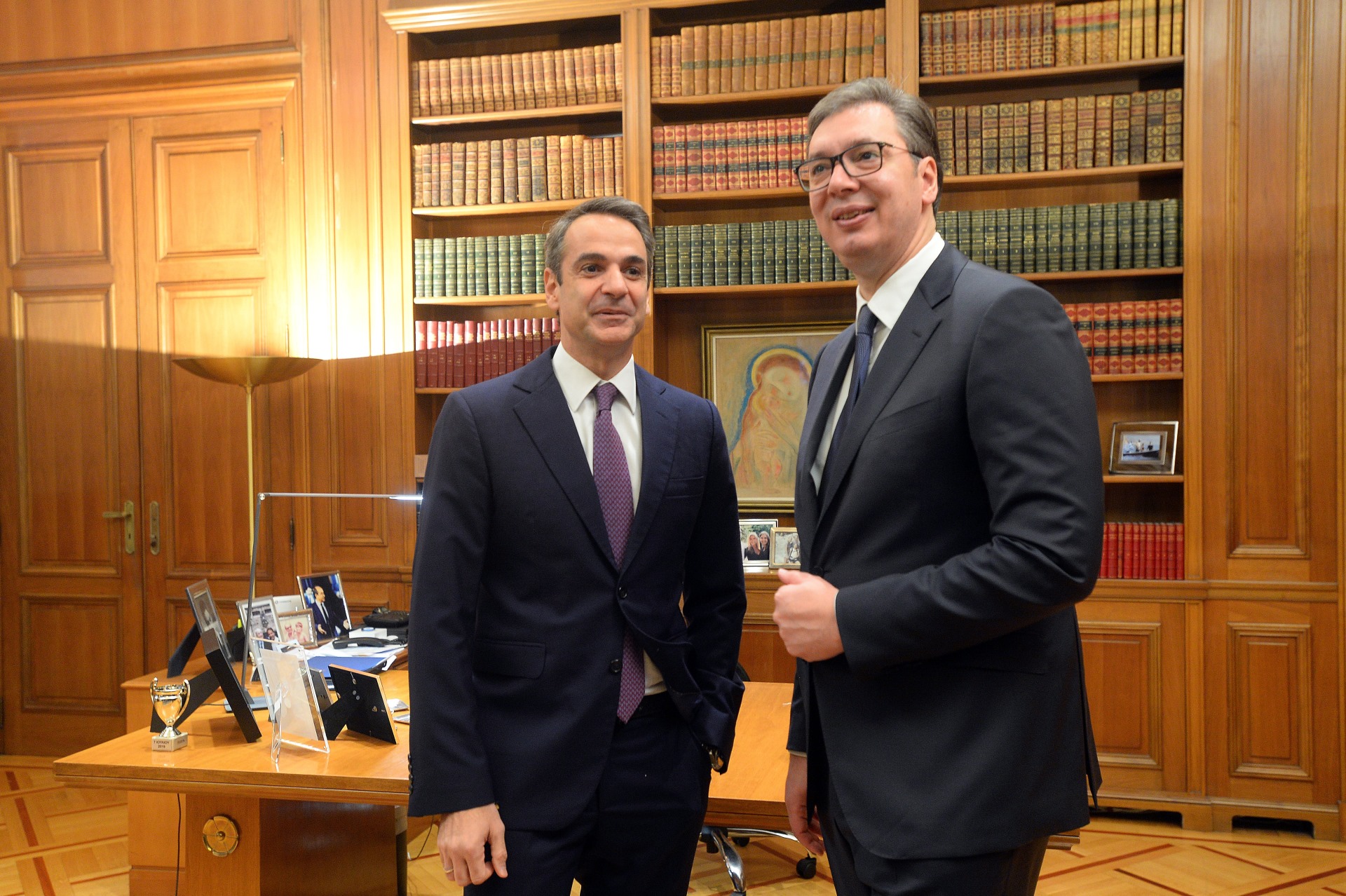 Predsednik Srbije Aleksandar Vucic sa grčkim premijerom Kirijakosom Micotakisom 3
