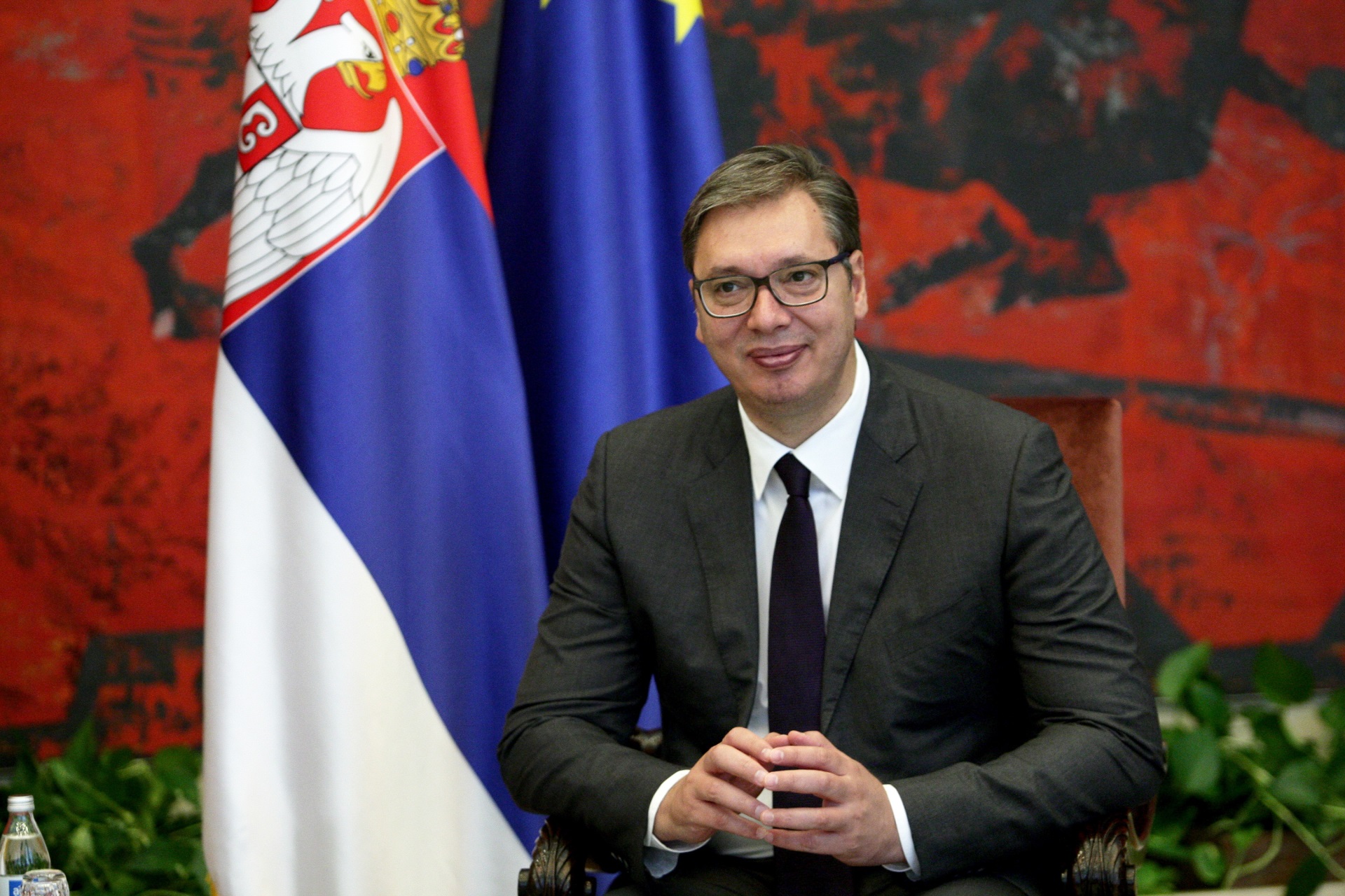 Predsednik Srbije Aleksandar Vucic sastao se danas sa clanom Politbiroa Centralnog komiteta KP Kine i direktorom Kancelarije Centralne komisije za spoljne poslove Jangom Djijecijem