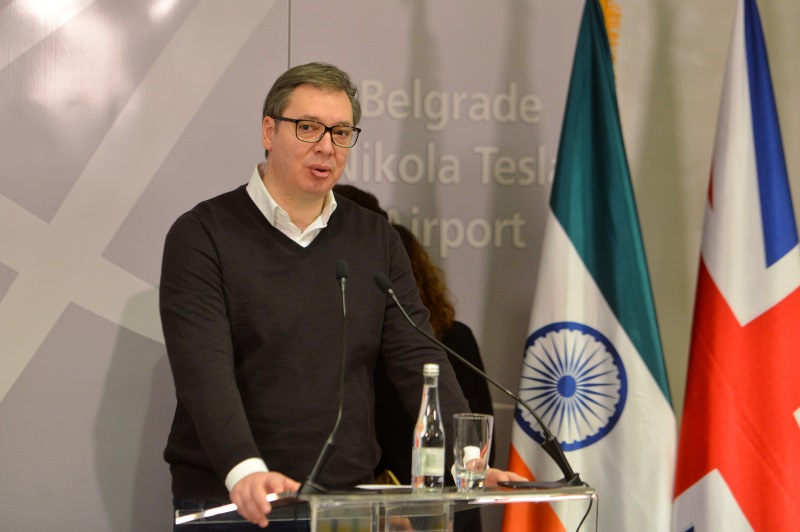 Predsednik Srbije Aleksandar Vucic Telekom nece vise biti dzak za udaranje zbog tajkunskih interesa