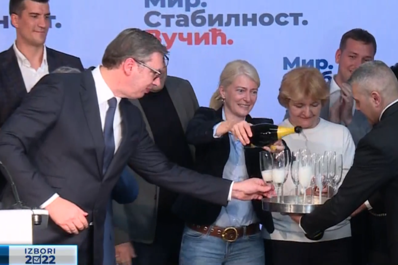 Predsednik Srbije Aleksandar Vucic SNS 44 odsto glasova, uz SVM samostalna vlada