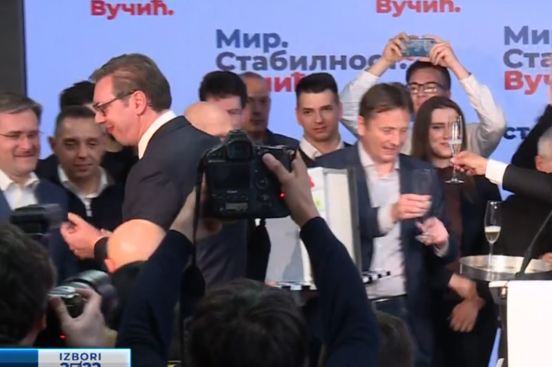 Predsednik Srbije Aleksandar Vucic SNS 44 odsto glasova, uz SVM samostalna vlada