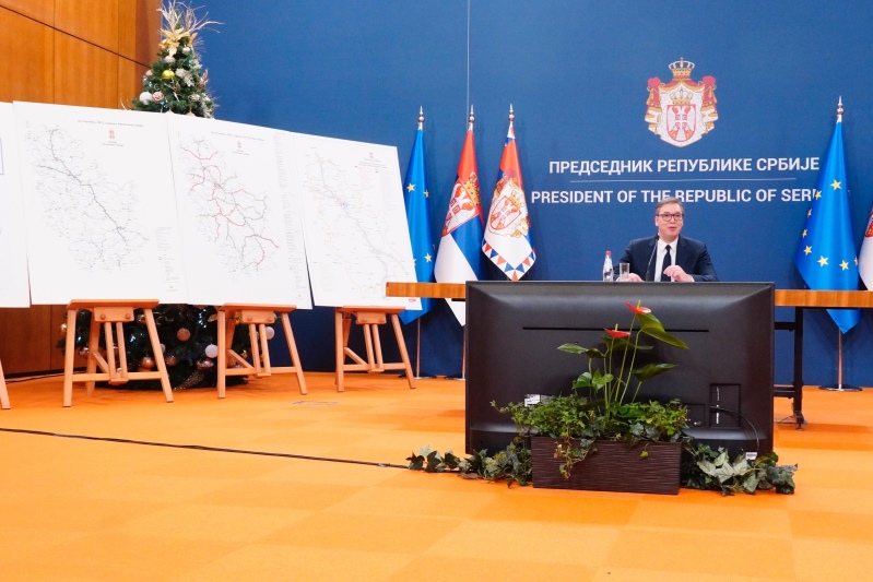 Predsednik Srbije Aleksandar Vucic Sacuvali smo mir, finansijsku stabilnost i nasu ekonomiju