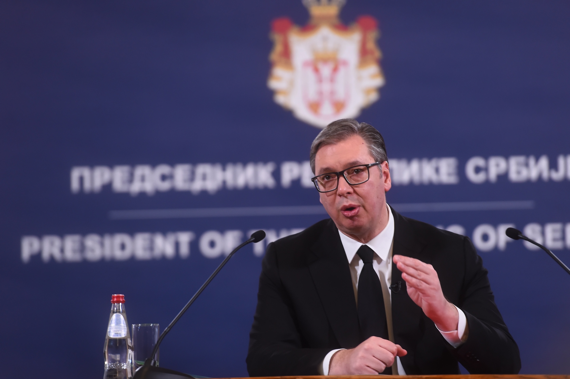 Председник Републике Србије Александар Вучић изјавио је да је посебно поносан на чињеницу што су од ребаланса буџета приходи већи за 300 милиона.