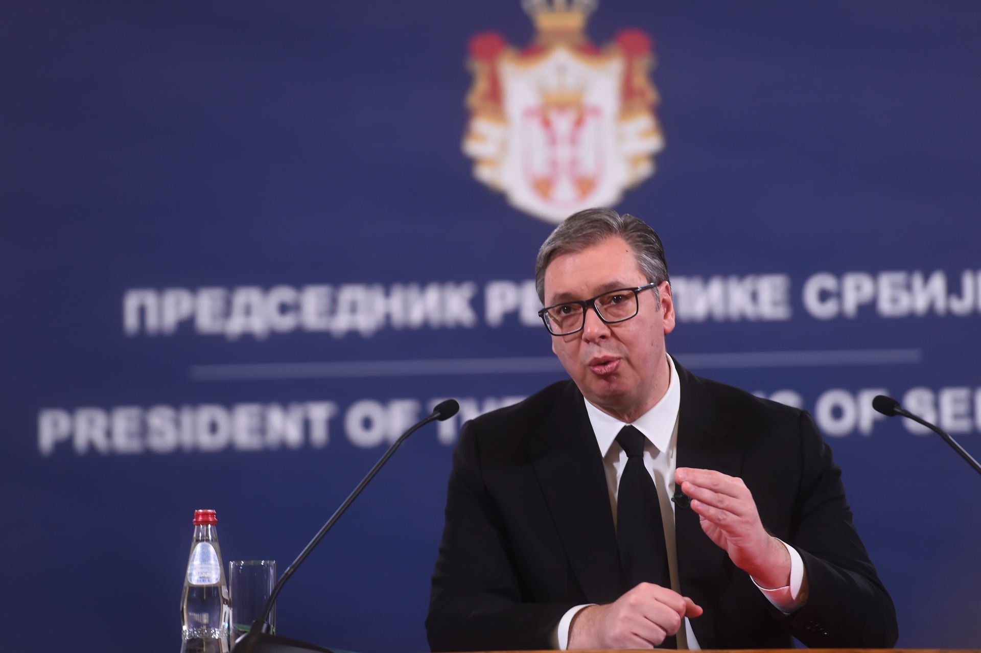 Председник Републике Србије Александар Вучић изјавио је да је посебно поносан на чињеницу што су од ребаланса буџета приходи већи за 300 милиона.