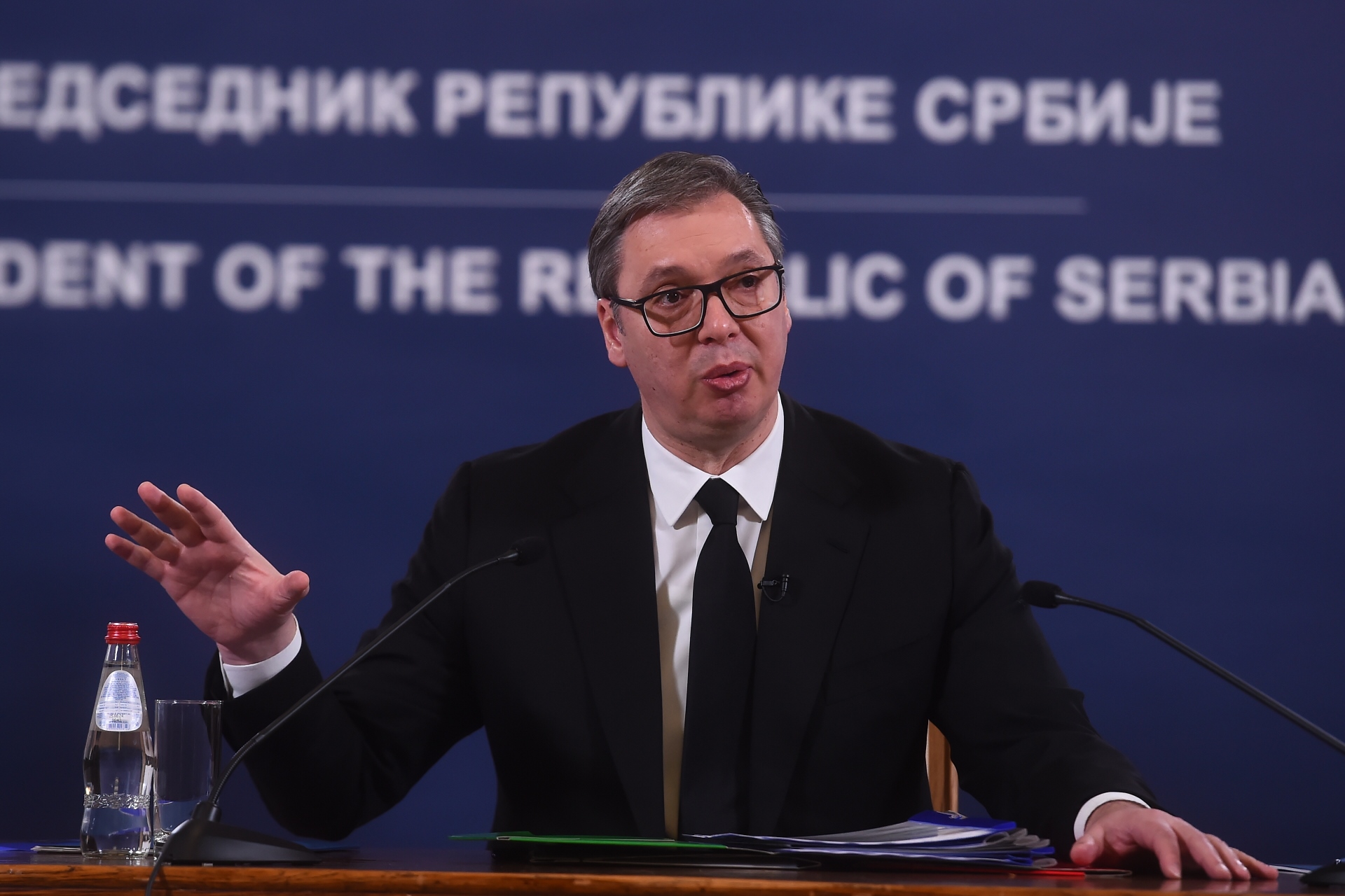 Председник Републике Србије Александар Вучић изјавио је да је посебно поносан на чињеницу што су од ребаланса буџета приходи већи за 300 милиона.