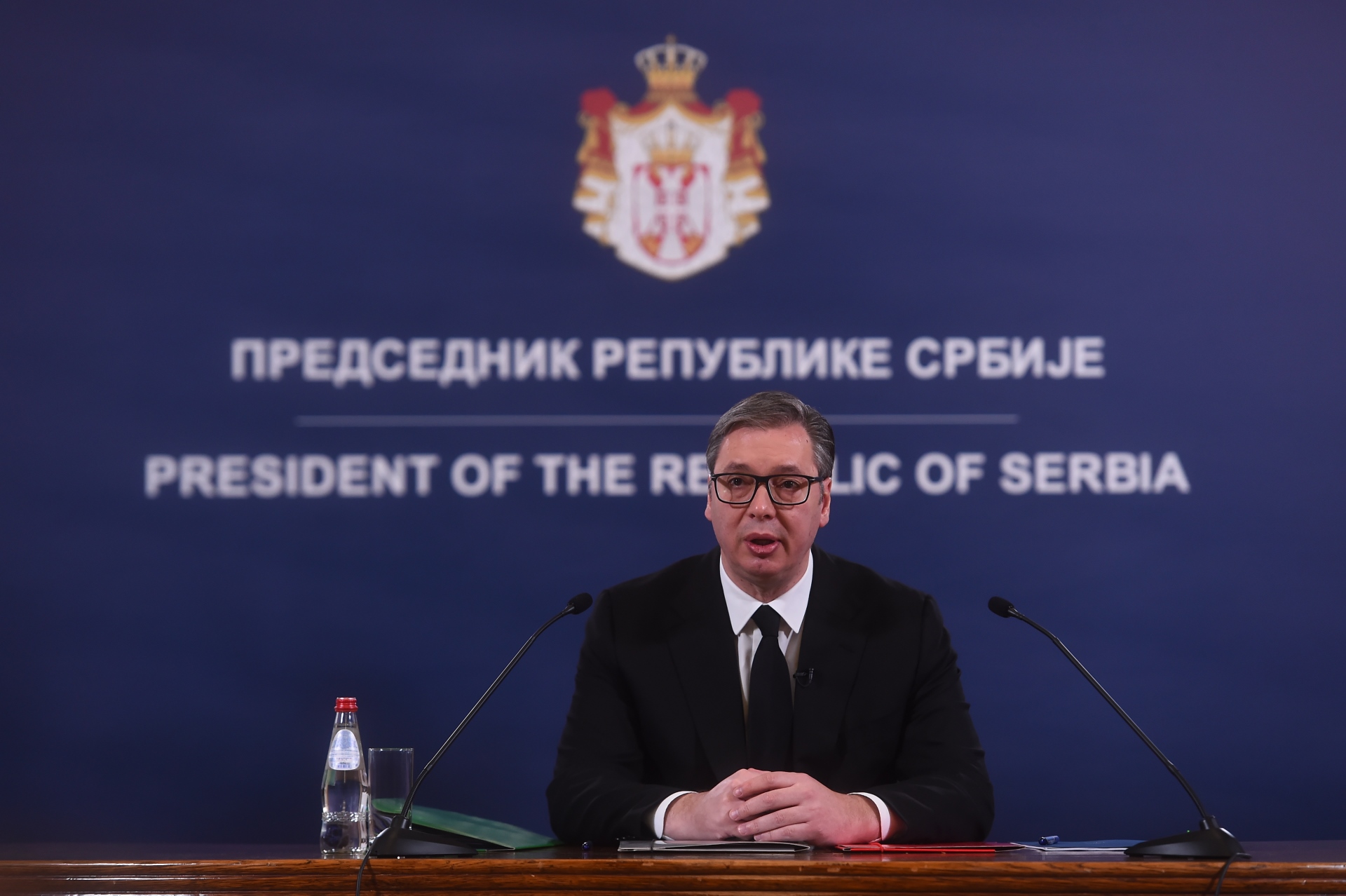 Председник Републике Србије Александар Вучић изјавио је да је посебно поносан на чињеницу што су од ребаланса буџета приходи већи за 300 милиона.