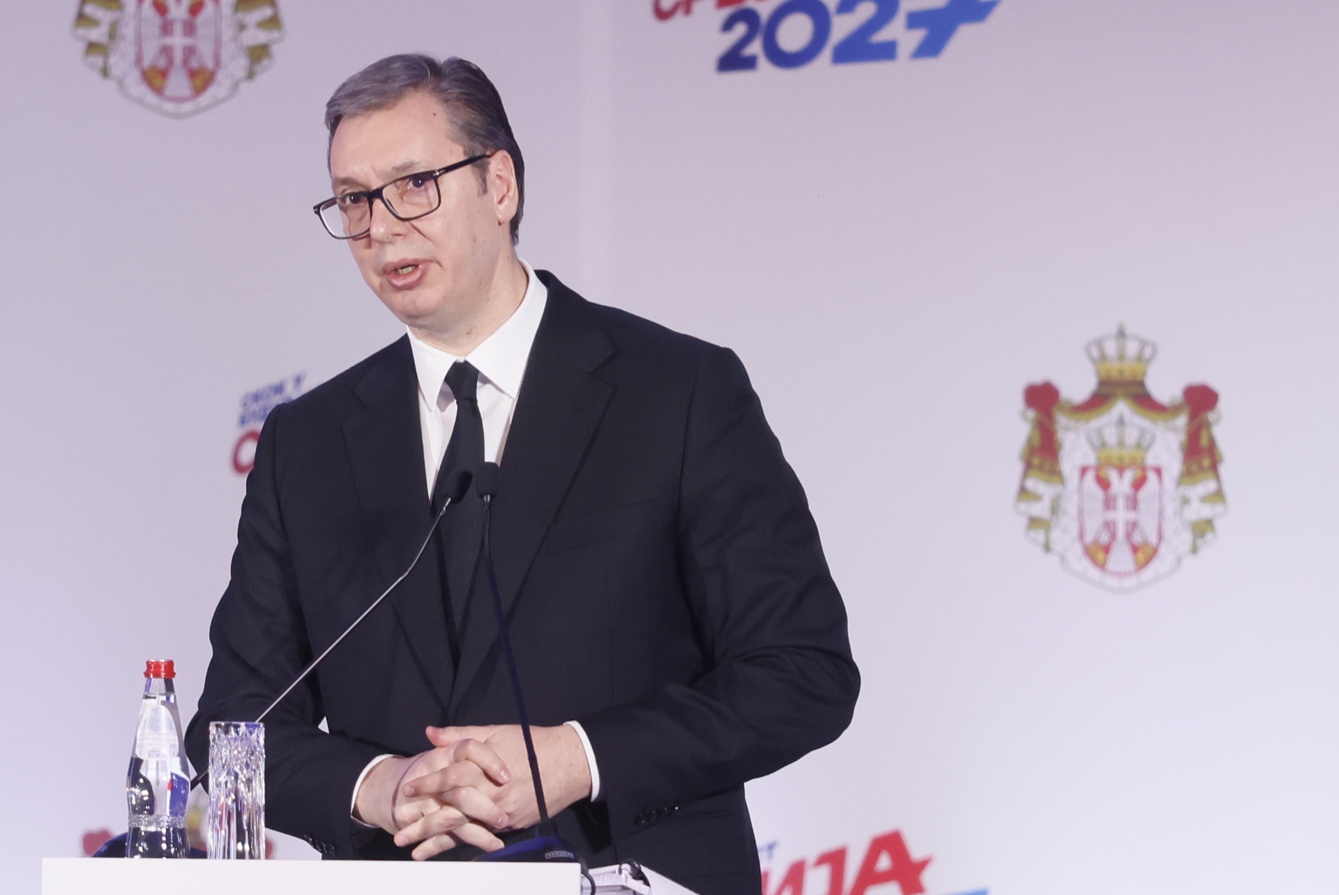 Председник Републике Србије Александар Вучић изјавио је на представљању програма "Скок у будућност - Србија "EXPO 2027"" за период од 2024. године до 2027. године, у Палати Србија, да је суштина свих пројеката који ће бити представљени заправо један пројекат, а то је успешна Србија и Скок у будућност 2027. године.
