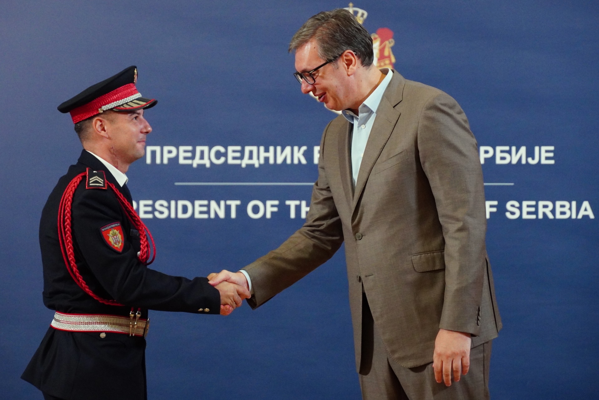 Председник Републике Србије Александар Вучић изјавио је да је припадник Жандармерије Милош Јевремовић, кога је одликовао, оличење свих врлина које се очекују од људи који чувају државу.