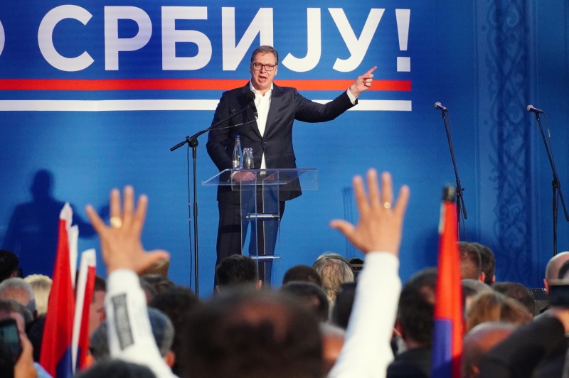 Predsednik Srbije Aleksandar Vucic Hvala vam sto niste hteli tudjinu da predate zemlju u ruke
