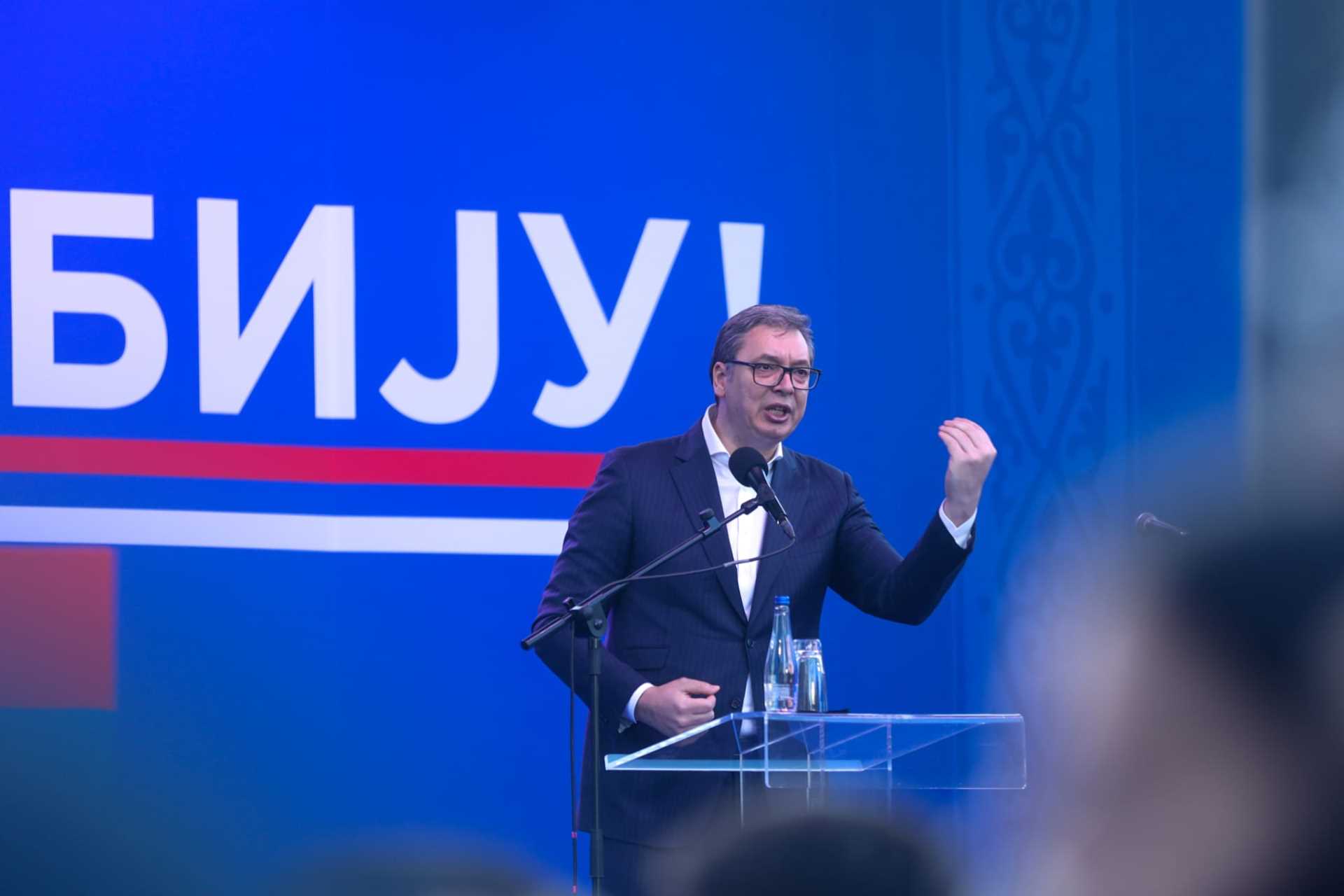 Predsednik Srbije Aleksandar Vucic Hvala vam sto niste hteli tudjinu da predate zemlju u ruke