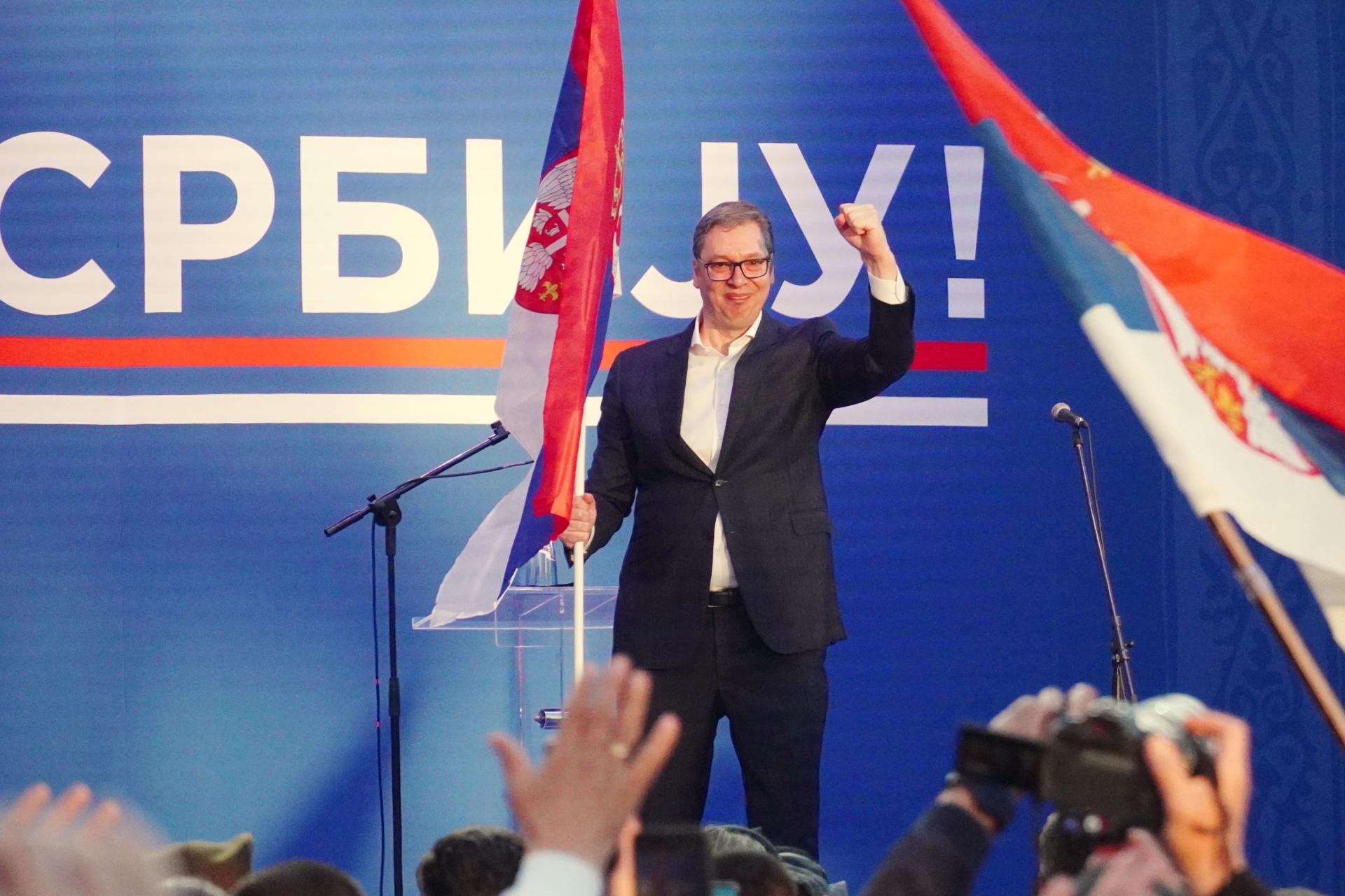 Predsednik Srbije Aleksandar Vucic Hvala vam sto niste hteli tudjinu da predate zemlju u ruke