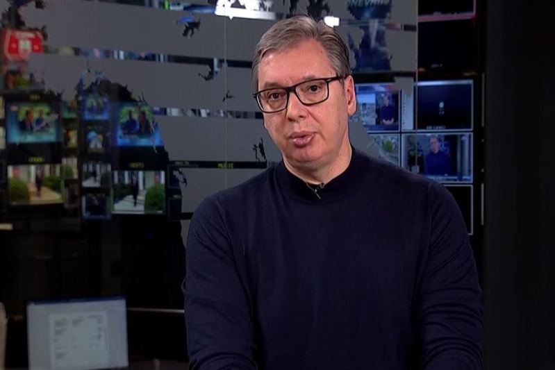 Predsednik Srbije Aleksandar Vucic Gledamo kako da sačuvamo zemlju