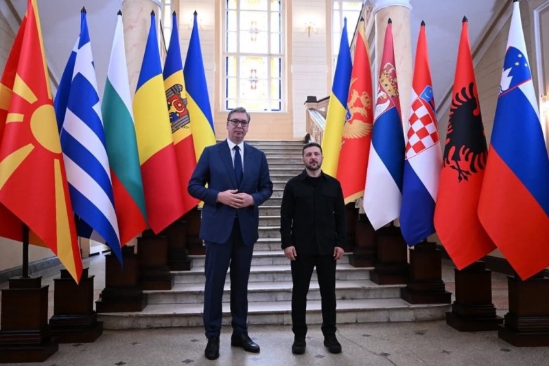 Predsednik Srbije Aleksandar Vucic Sa Zelenskim o važnosti postizanja dugoročnog i održivog mira