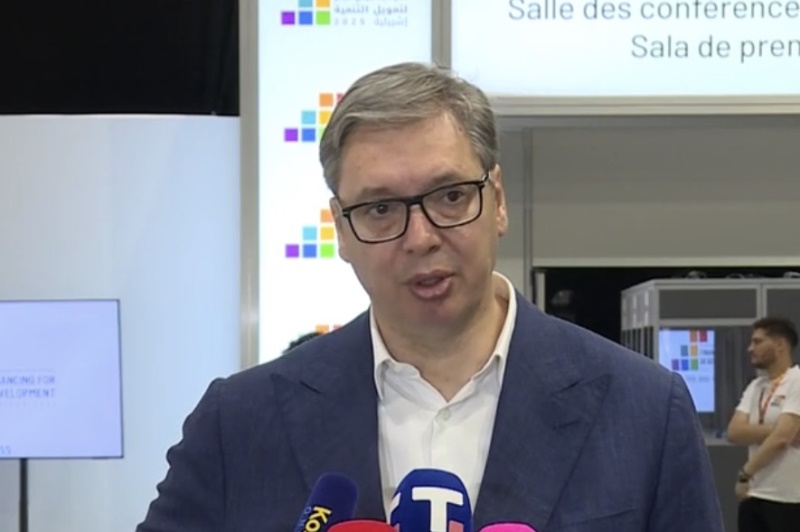 Predsednik Srbije Aleksandar Vucic Tucu posle utakmice uvek trazi onaj koji je izgubio