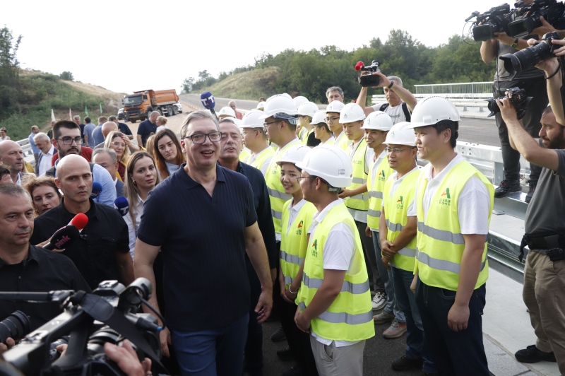 Predsednik Srbije Aleksandar Vucic Dunavski koridor velika stvar za istocnu Srbiju