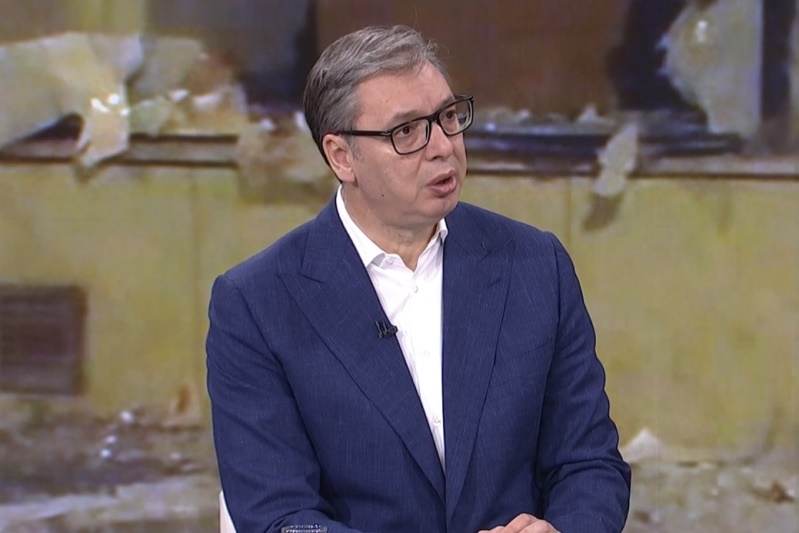 Predsednik Srbije Aleksandar Vucic Srbija Blokaderski program se sveo na sipke, motke i kamenice