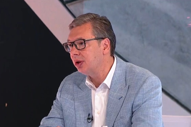 Predsednik Srbije Aleksandar Vucic Odbranicemo Srbiju