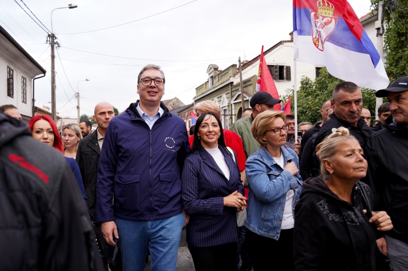 Predsednik Srbije Aleksandar Vucic najlepse je sa svojim narodom