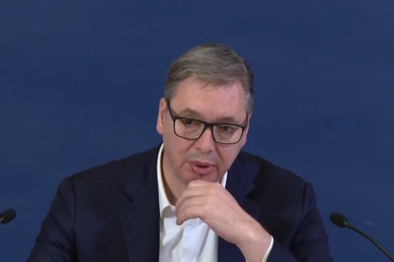 Predsednik Srbije Aleksandar Vucic Srbija i nas narod uvek na prvom mestu