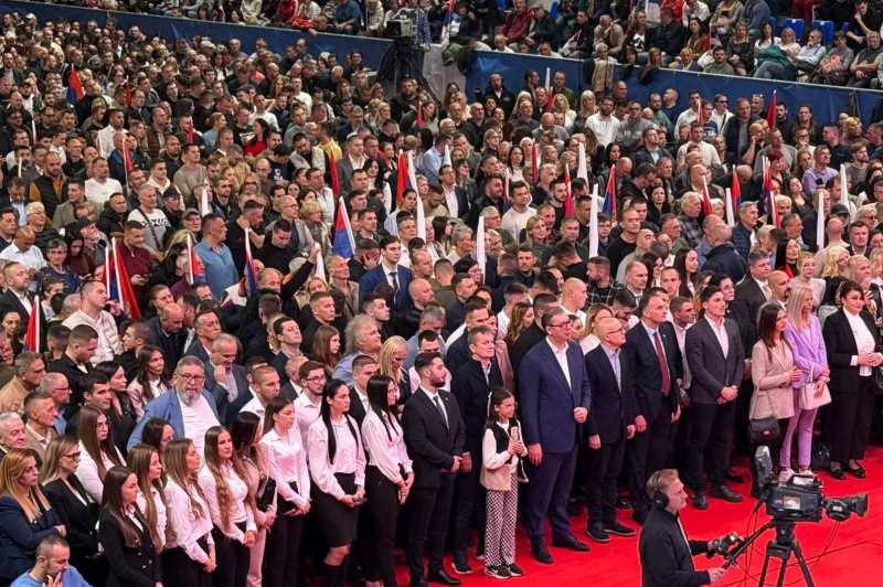 Predsednik Srbije Aleksandar Vucic cuvamo i stitimo nasu Srbiju