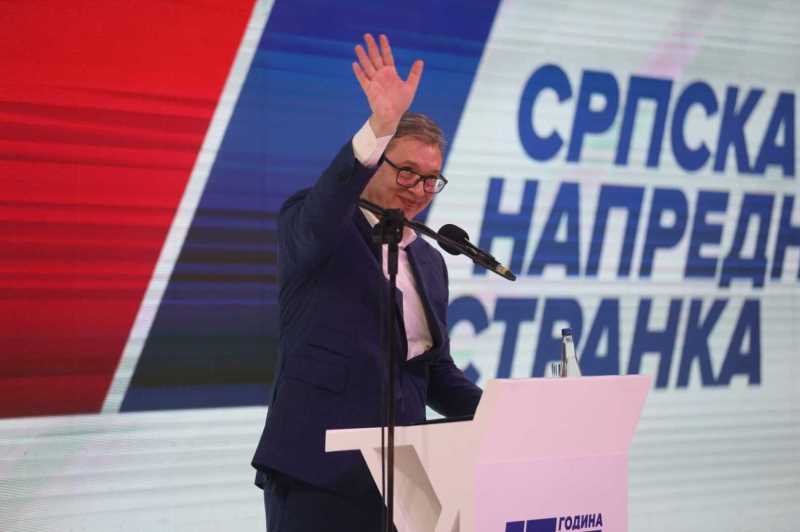 Predsednik Srbije Aleksandar Vucic cuvamo i stitimo nasu Srbiju