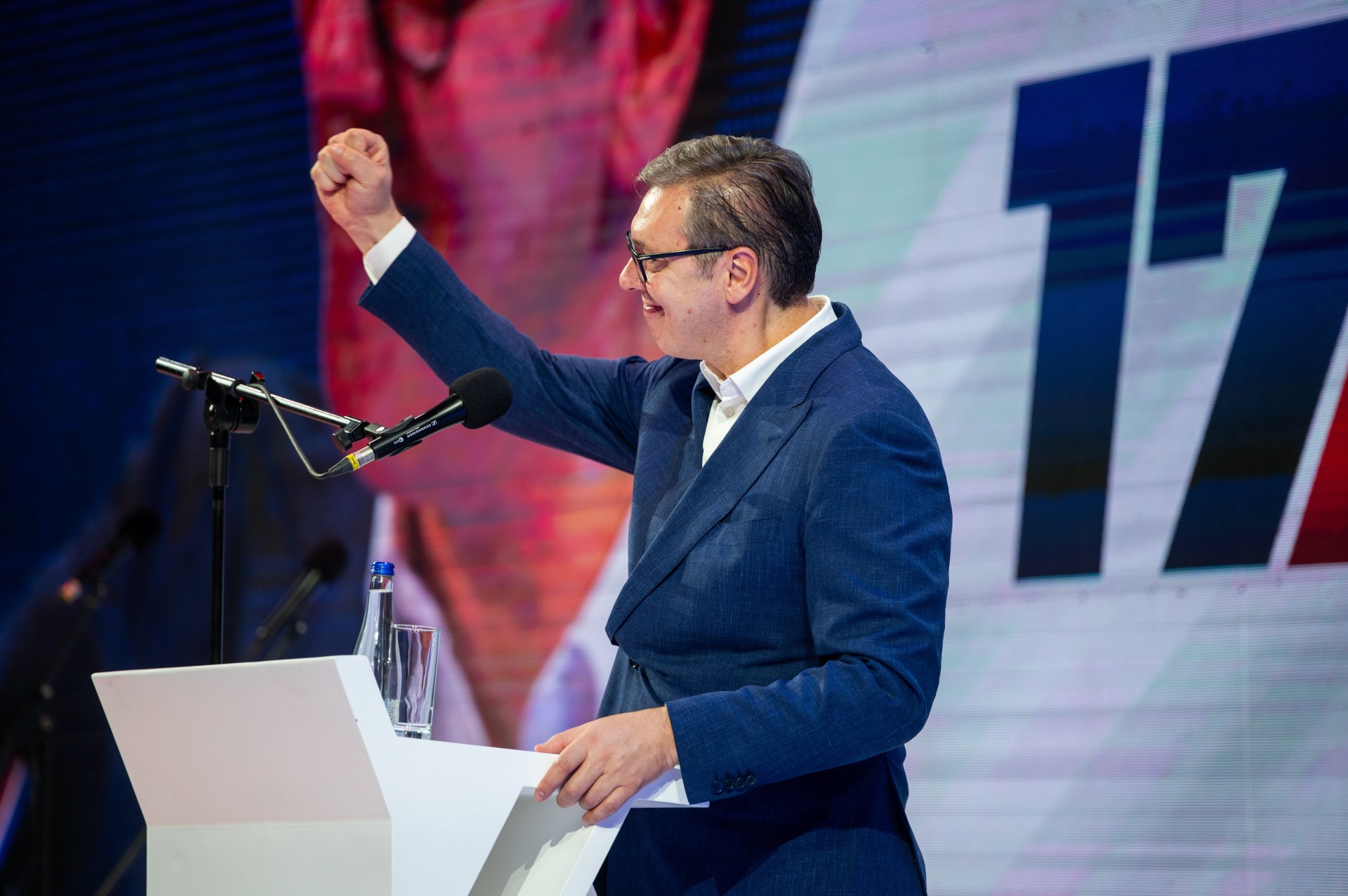 Predsednik Srbije Aleksandar Vucic cuvamo i stitimo nasu Srbiju