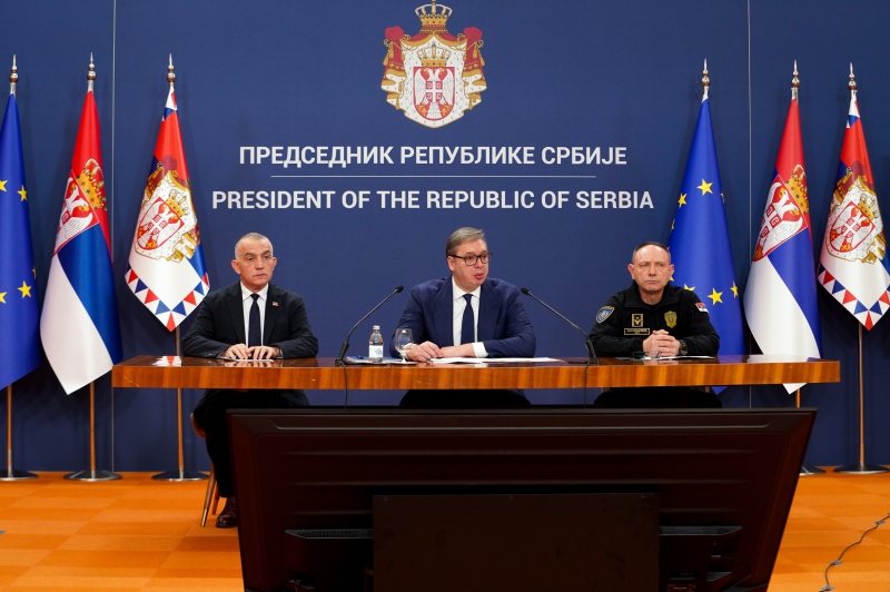 Predsednik Srbije Aleksandar Vucic uzasan teroristicki napad ispred Narodne Skupstine