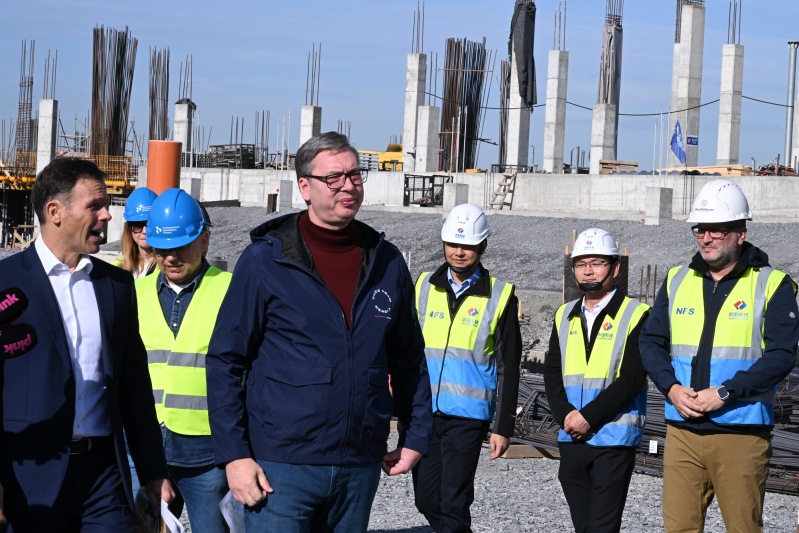 Predsednik Srbije Aleksandar Vucic Srbija ce dobiti fantastican stadion