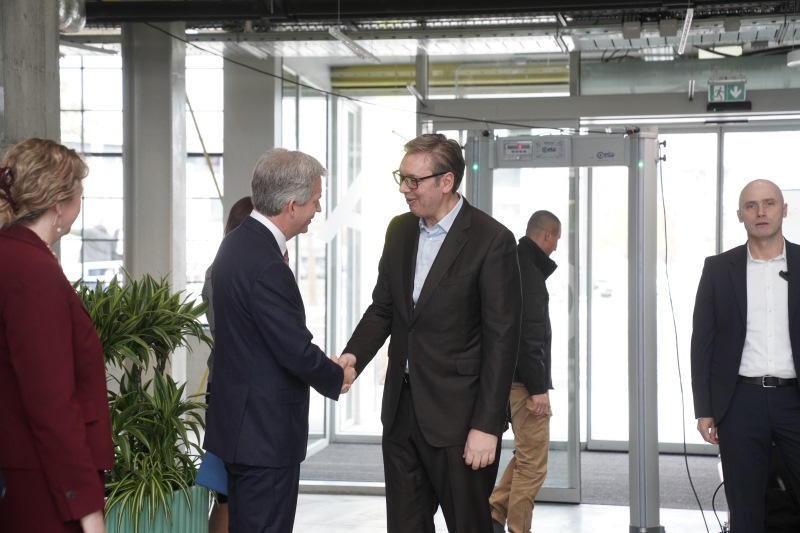 Predsednik Srbije Aleksandar Vucic zelimo da se spajamo sa svima u regionu