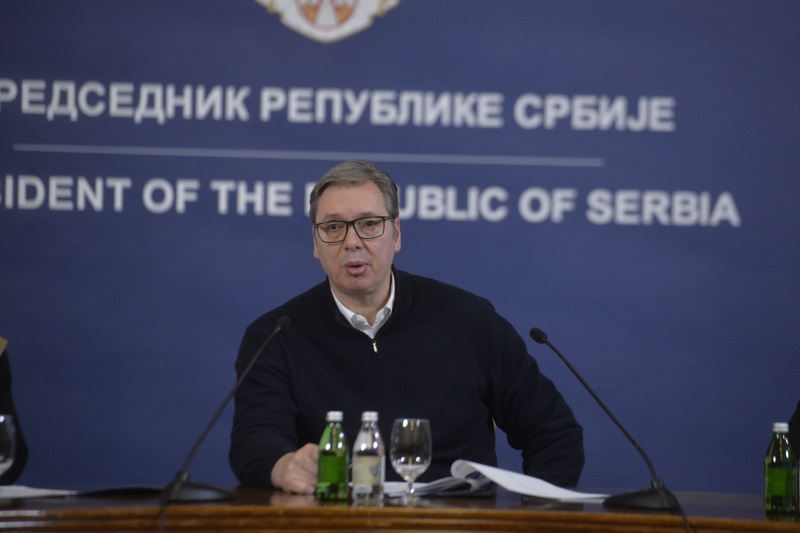 Predsednik Srbije Aleksandar Vucic borimo se da dobijemo licencu američkog OFAK-a