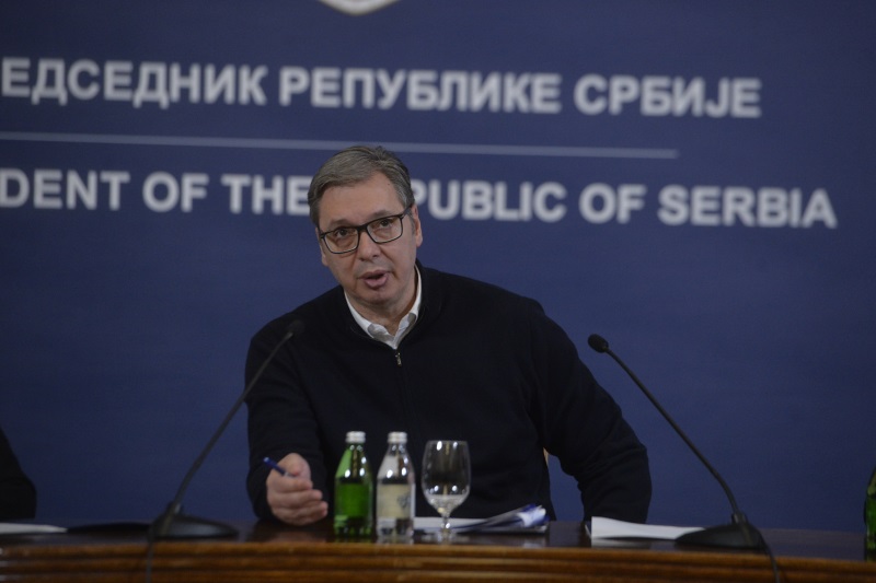 Predsednik Srbije Aleksandar Vucic borimo se da dobijemo licencu američkog OFAK-a