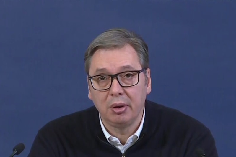 Predsednik Srbije Aleksandar Vucic borimo se da dobijemo licencu američkog OFAK-a