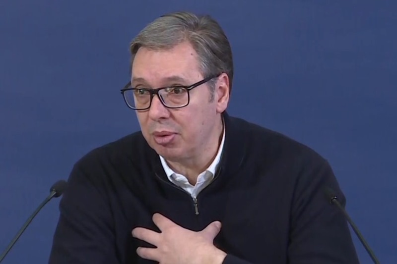 Predsednik Srbije Aleksandar Vucic borimo se da dobijemo licencu američkog OFAK-a