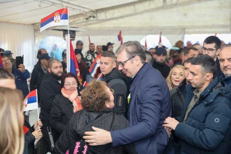 Predsednik Srbije Aleksandar Vucic Krecemo sa izgradnjom puta Negotin - Brza Palanka