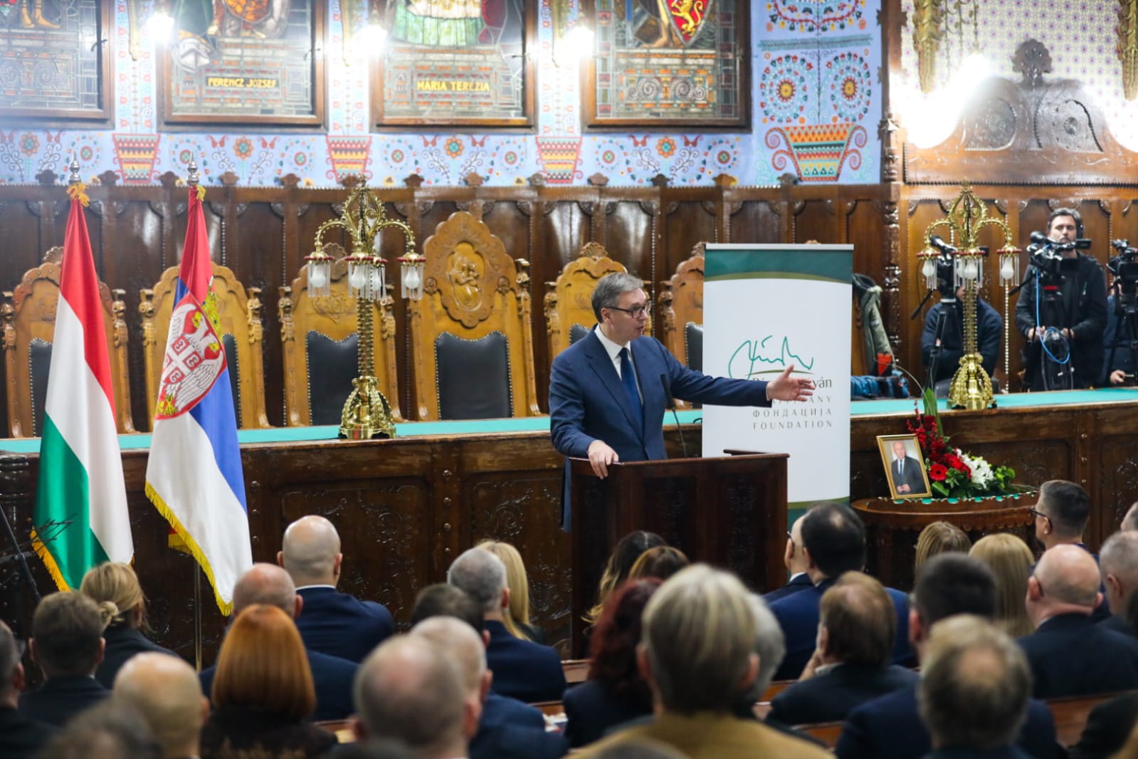 Председник Србије Александар Вучић, коме је данас у Суботици уручена награда Фондације "Иштван Пастор", изјавио је да су Срби и Мађари претходних година успели да промене историјски ток међусобних односа градећи сарадњу и поверење.