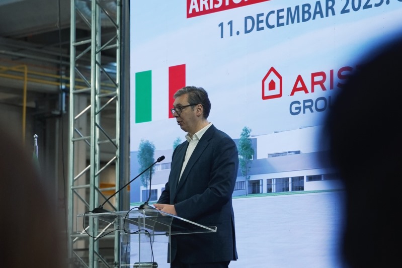 Predsednik Srbije Aleksandar Vucic fabrika Ariston u Nisu zaposlise oko 300 ljudi