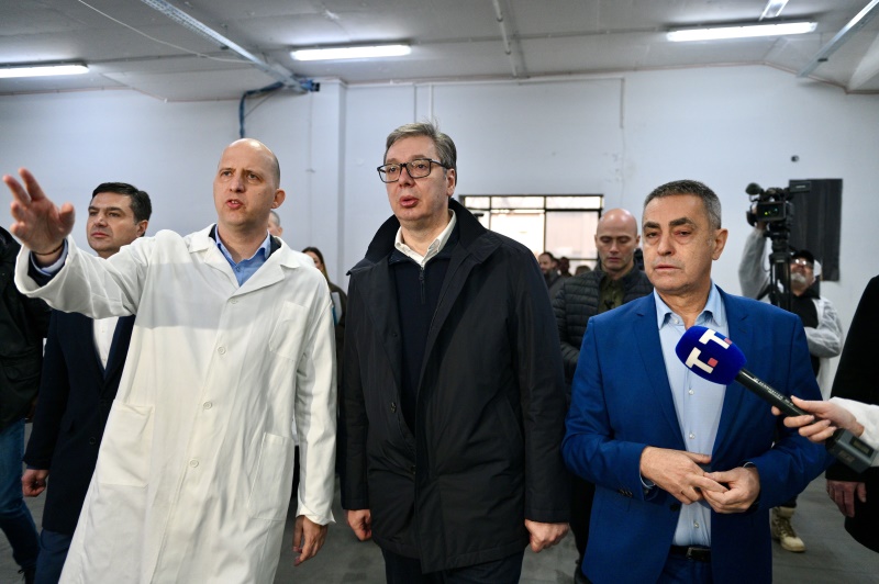 Predsednik Srbije Aleksandar Vucic Drzava ce pomoci privatnike koji ulazu u prehrambenu industriju