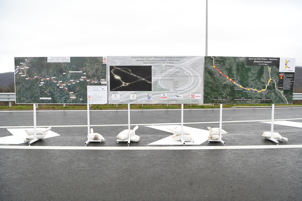 Predsednik Srbije Aleksandar Vucic Nastavljamo da spajamo Srbiju