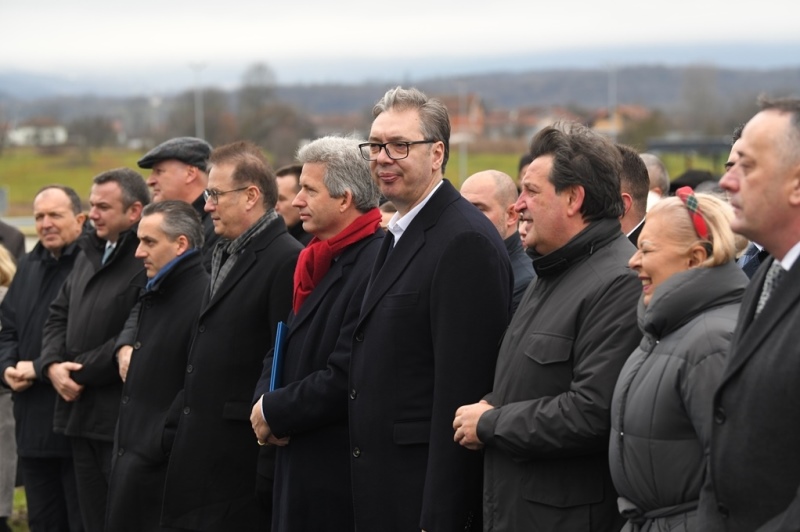 Predsednik Srbije Aleksandar Vucic Nastavljamo da spajamo Srbiju