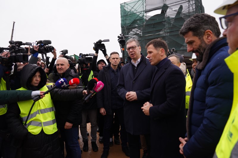 Predsednik Srbije Aleksandar Vucic Novi savski most bice otvoren do kraja marta 2027. godine